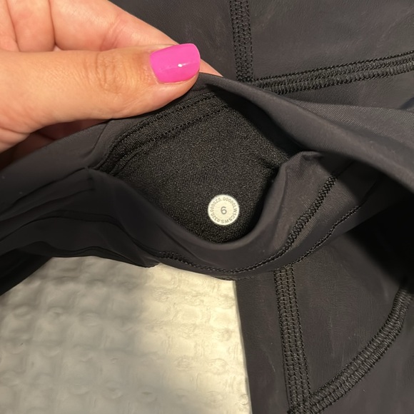 Lululemon full length leggings - Picture 3 of 3